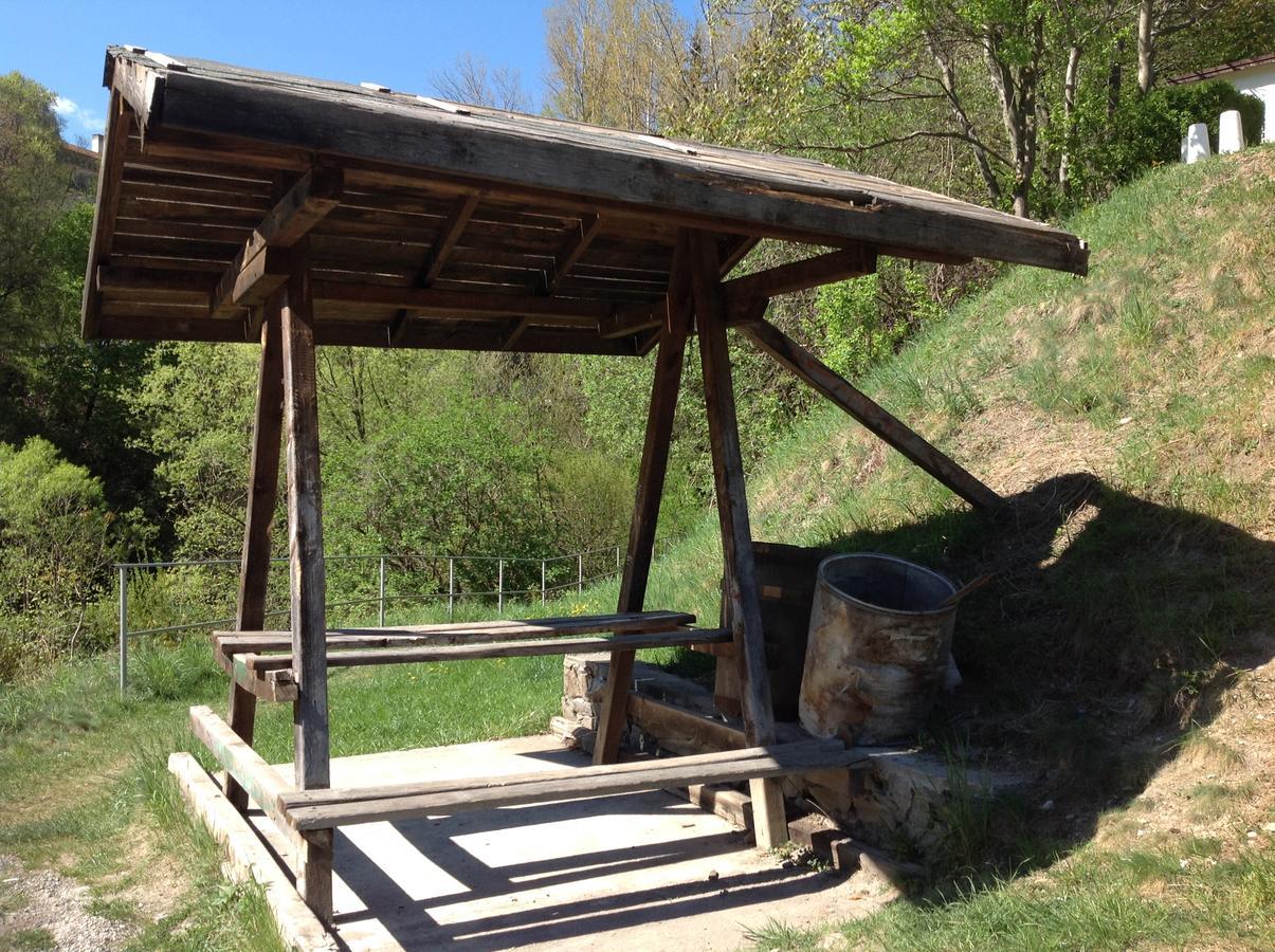 Guest Rooms Waterfall Smoljan Exterior foto